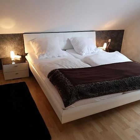 Ferienwohnung "Deluxe" In Korbach Kültér fotó